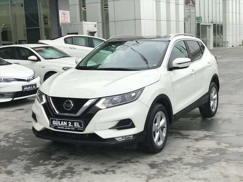 Nissan Qashqai SUV